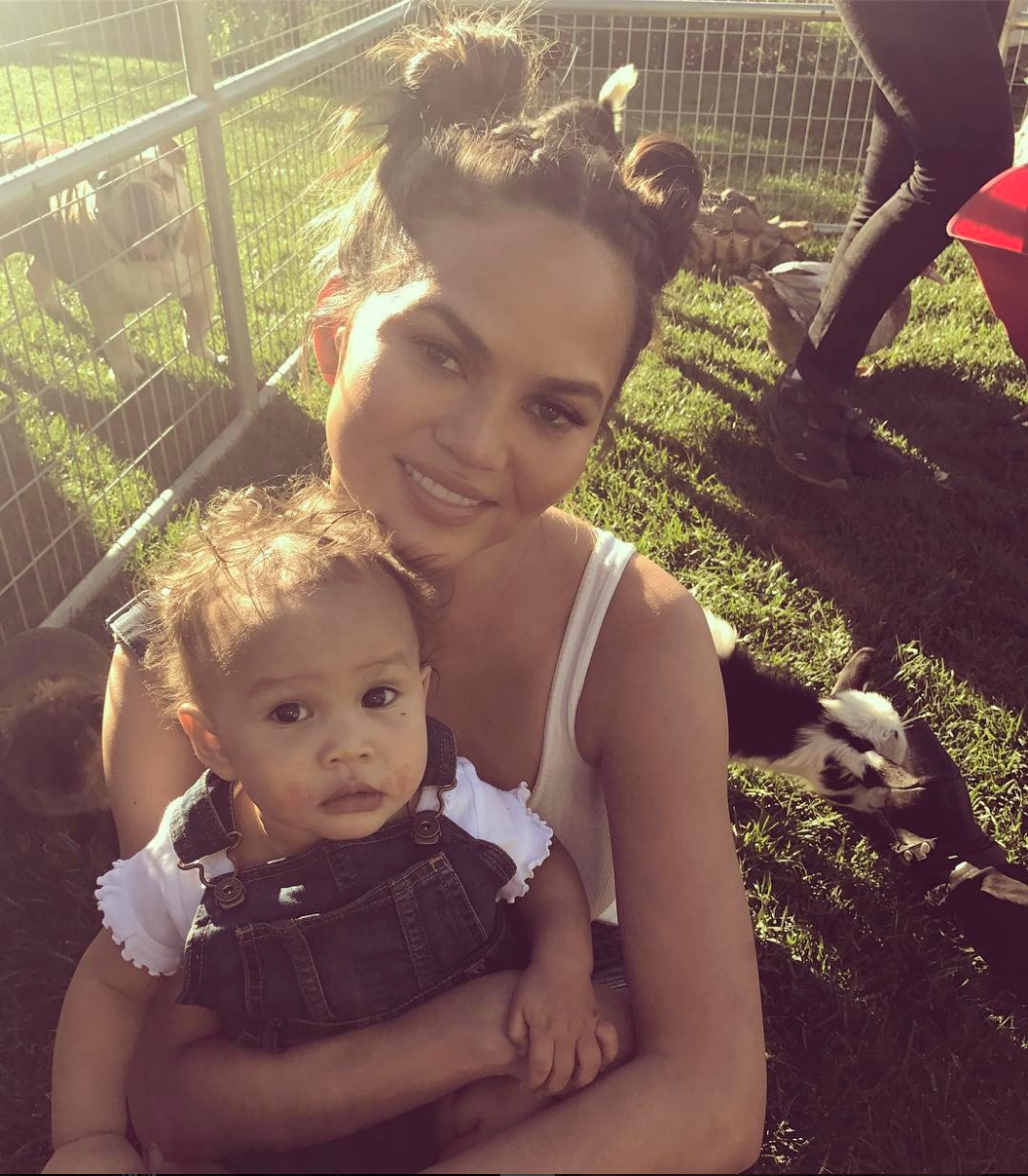 John Legend And Chrissy Teigen's Daughter Might Be The Most Adorable Baby On The 'Gram
